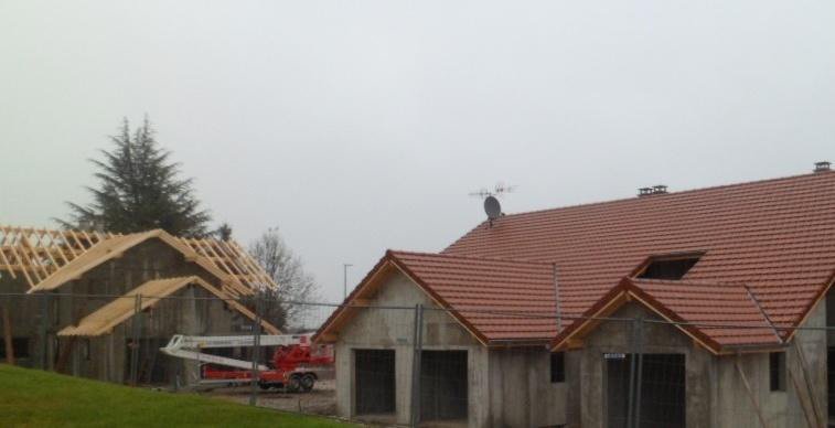 Travaux toiture tuiles maison neuve